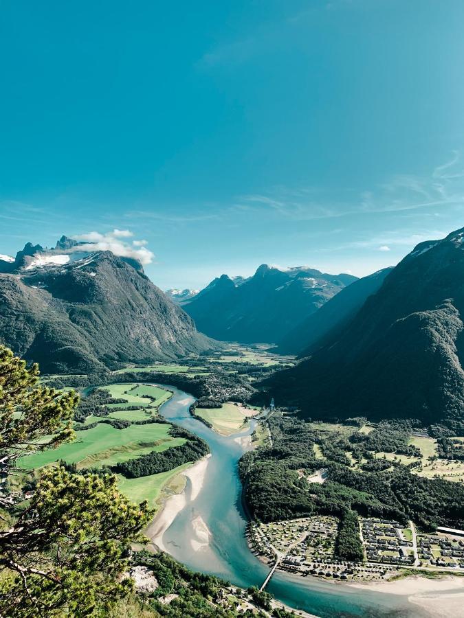 Andalsnes Hytteutleie Exterior foto